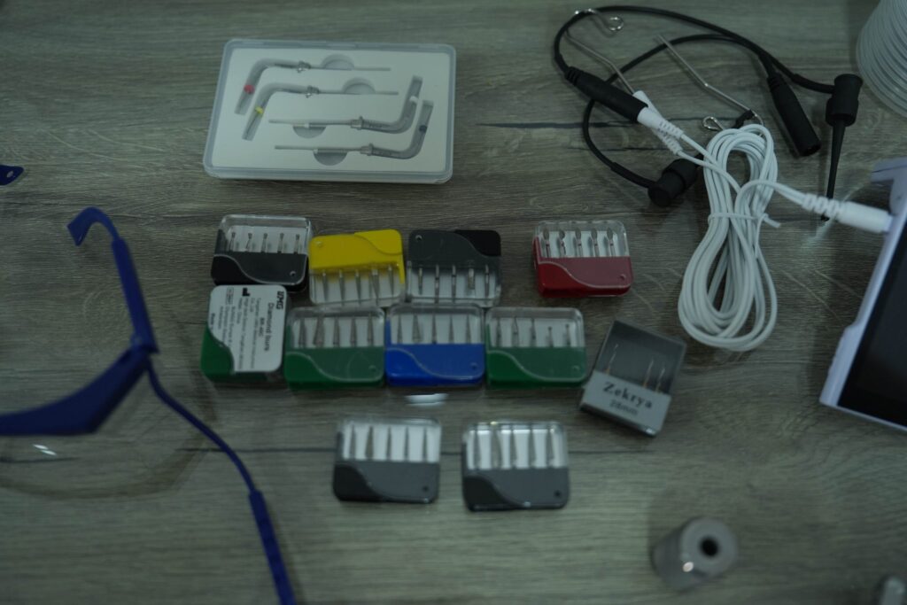 Dental burs and endodontic files prepared for treatment